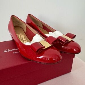 Salvatore Ferragamo Vara Pump